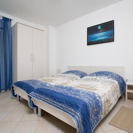 אופטיה Apartmani Ve-Ro 1 מראה חיצוני תמונה