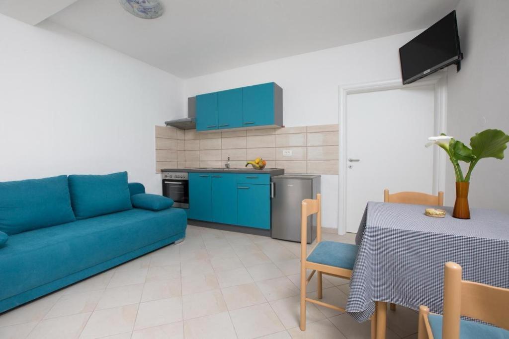 אופטיה Apartmani Ve-Ro 1 מראה חיצוני תמונה